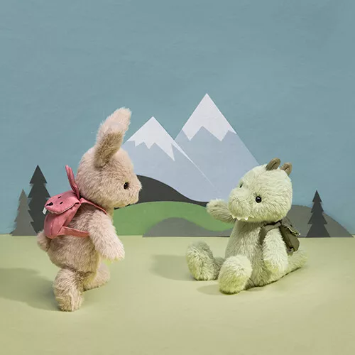 Jellycat Knuffeldino Met Rugzak - 24 Cm - Afbeelding 4