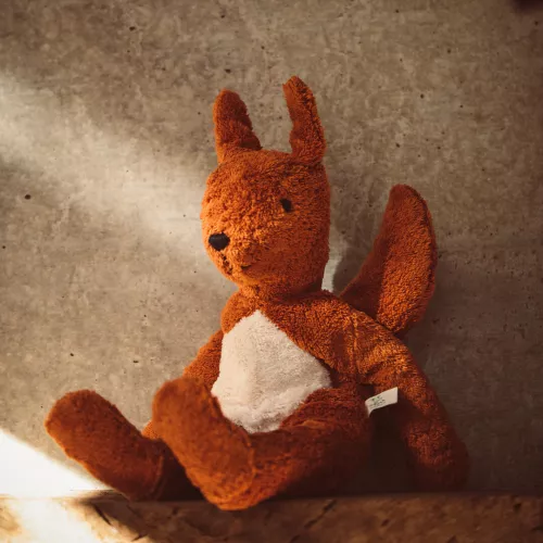 Senger Knuffeleekhoorn - 32 Cm - Afbeelding 3